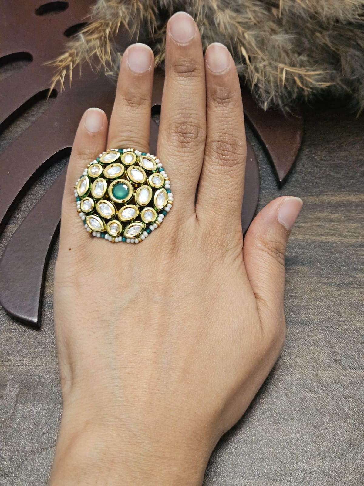 BIG ROUND KUNDAN FLOWER