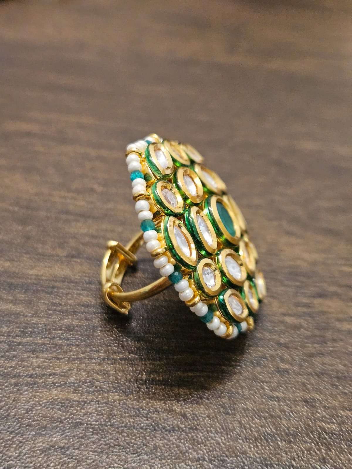 BIG ROUND KUNDAN FLOWER