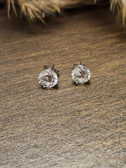 EVERGREEN SOLITAIRE STUD