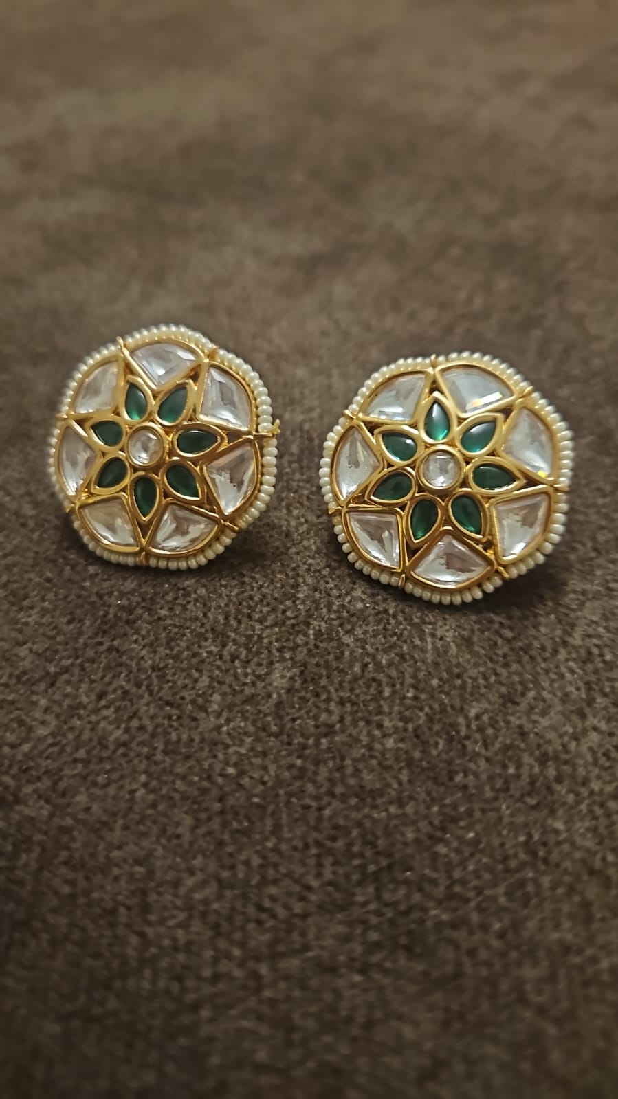 GREEN FLOWER KUNDAN TOP