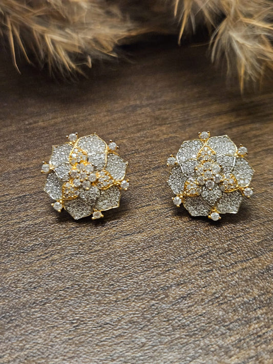 2 TONNE CLUSTER FLOWER