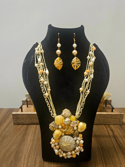 YELLOW THREAD WITH PENDANT