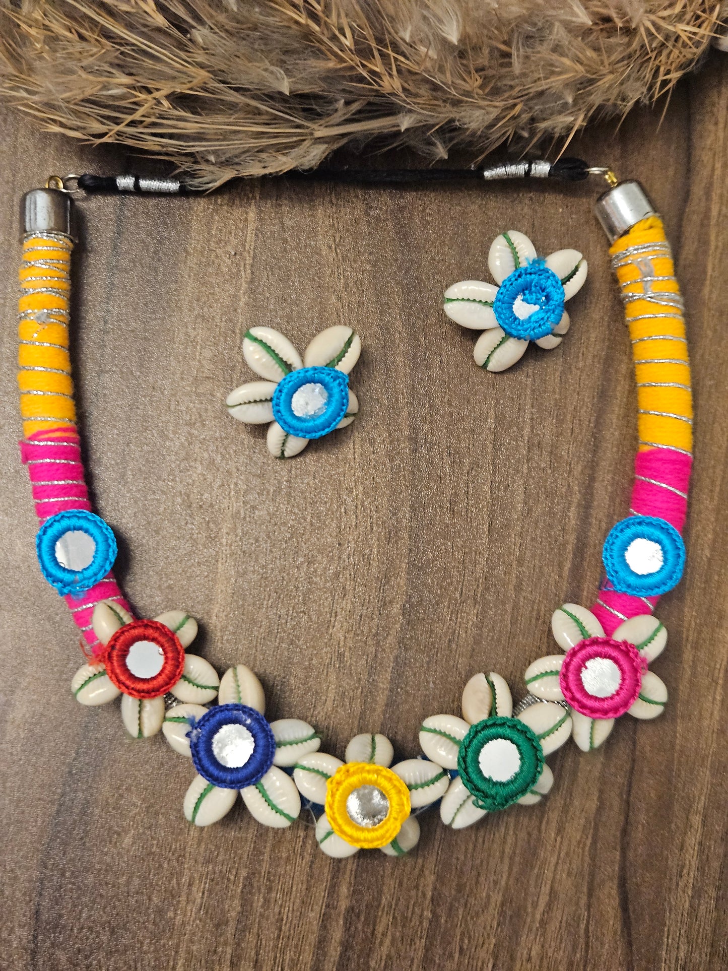SATRANGI NECKLACE SET