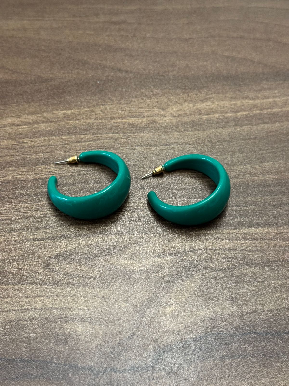 GREEN HOOPS