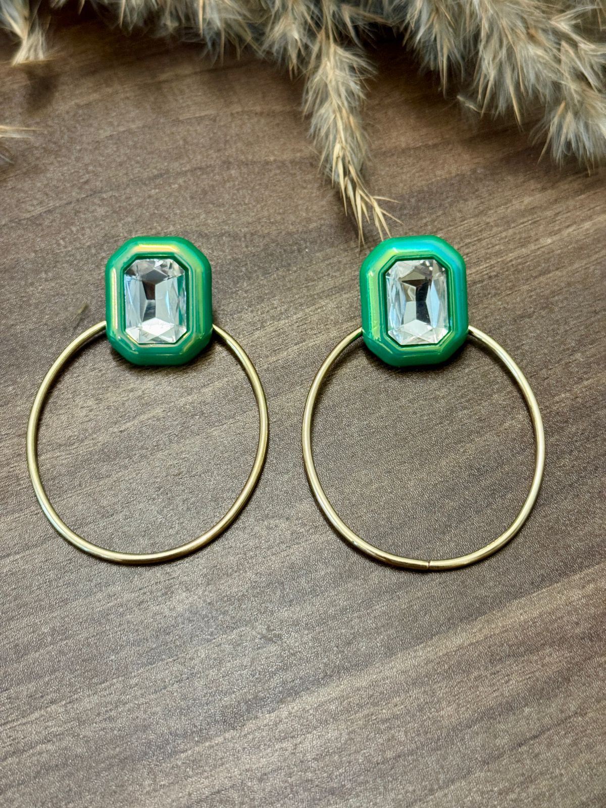 GREEN CRYSTAL HOOP