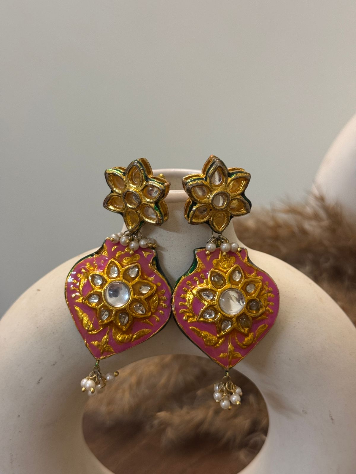 PINK KUNDAN